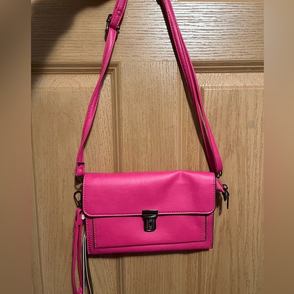 Crossbody Clutch Bag Push Lock Removable Strap Multi-pocket Wallet NWT - Picture 13 of 17